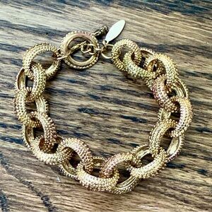 Vintage Chunky Tasha Gold Tone Link Bracelet Texture
